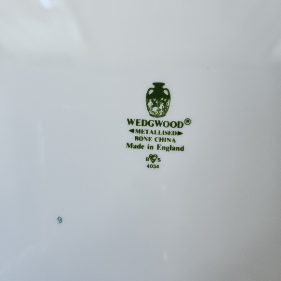 🇬🇧 WEDGEWOOD Art Noveau Bone China Chargers x2 - Picture 5 of 8